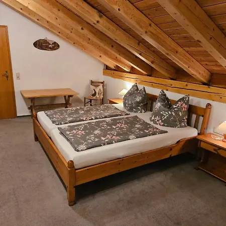 Ferienhaus: Idyllisch & Erholsam Eglofs